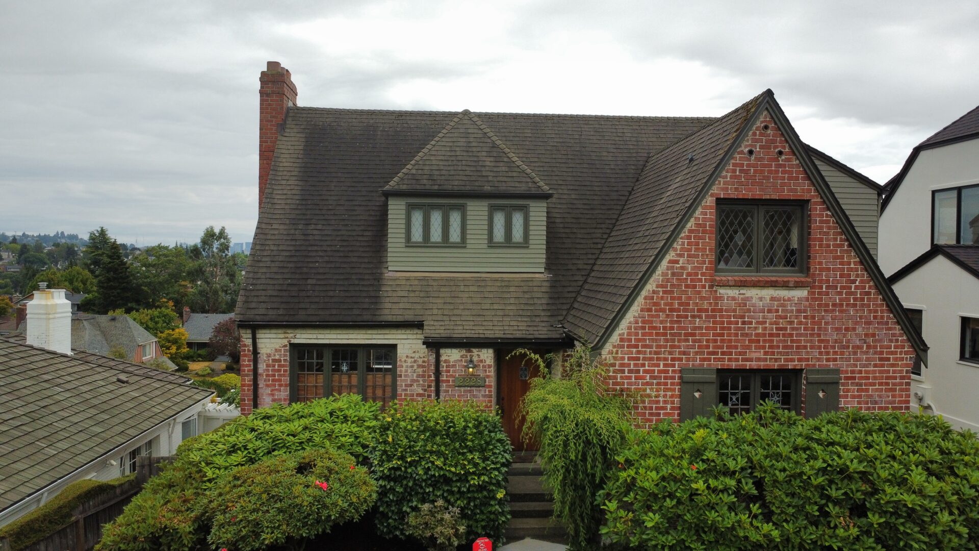 Composition Shingles Photo Gallery project in the Seattle area by K Single Corp, photo 26 of 58