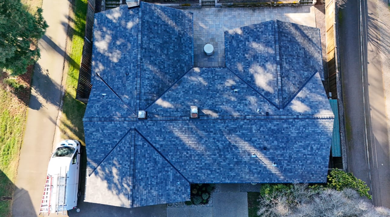 Composition Shingles Photo Gallery project in the Seattle area by K Single Corp, photo 4 of 58